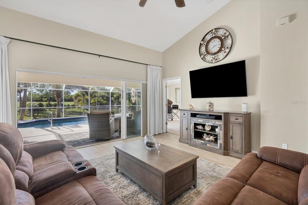 待售: $499,000 (3 贝兹, 2 浴室, 2131 平方英尺)