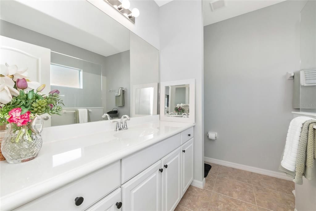 Active With Contract: $439,000 (3 beds, 2 baths, 1744 Square Feet)