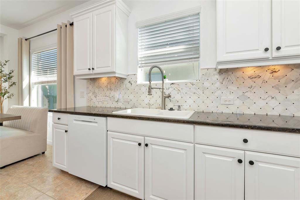 Active With Contract: $439,000 (3 beds, 2 baths, 1744 Square Feet)