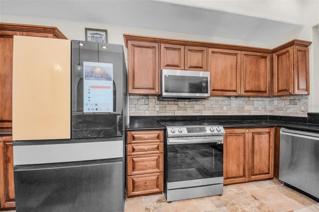 待售: $649,900 (4 贝兹, 2 浴室, 3633 平方英尺)