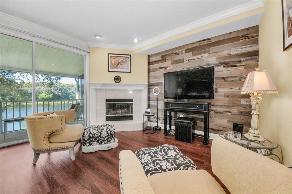 待售: $649,900 (4 贝兹, 2 浴室, 3633 平方英尺)