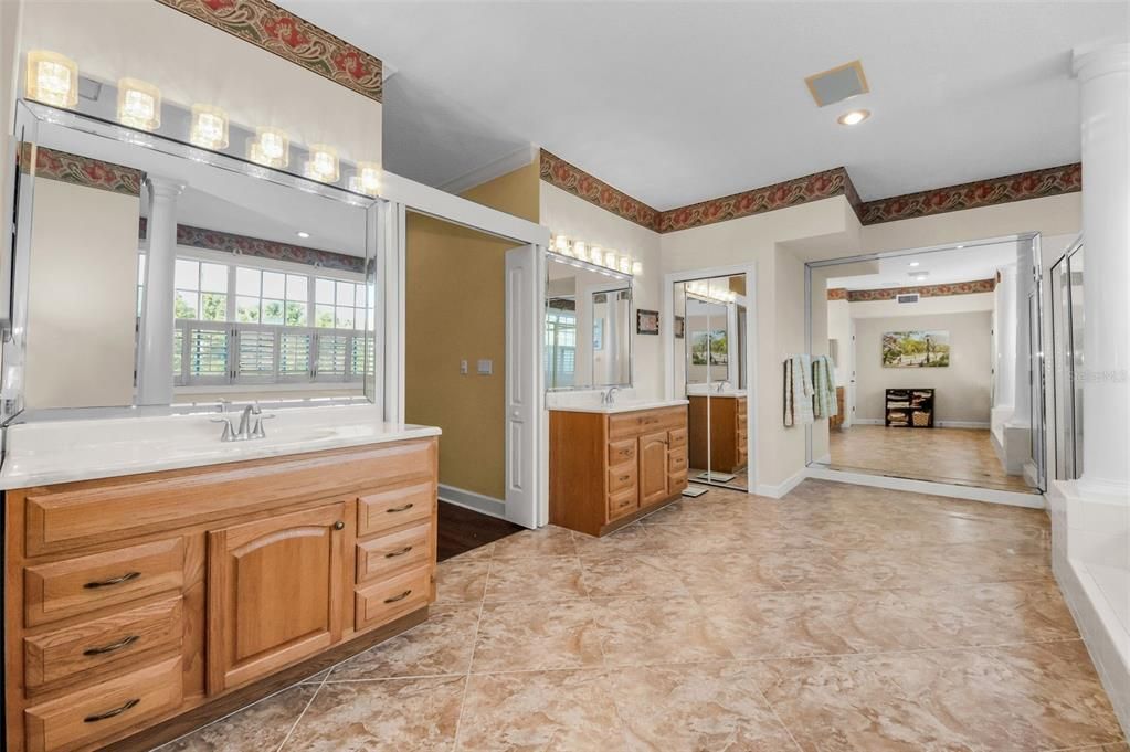 待售: $649,900 (4 贝兹, 2 浴室, 3633 平方英尺)