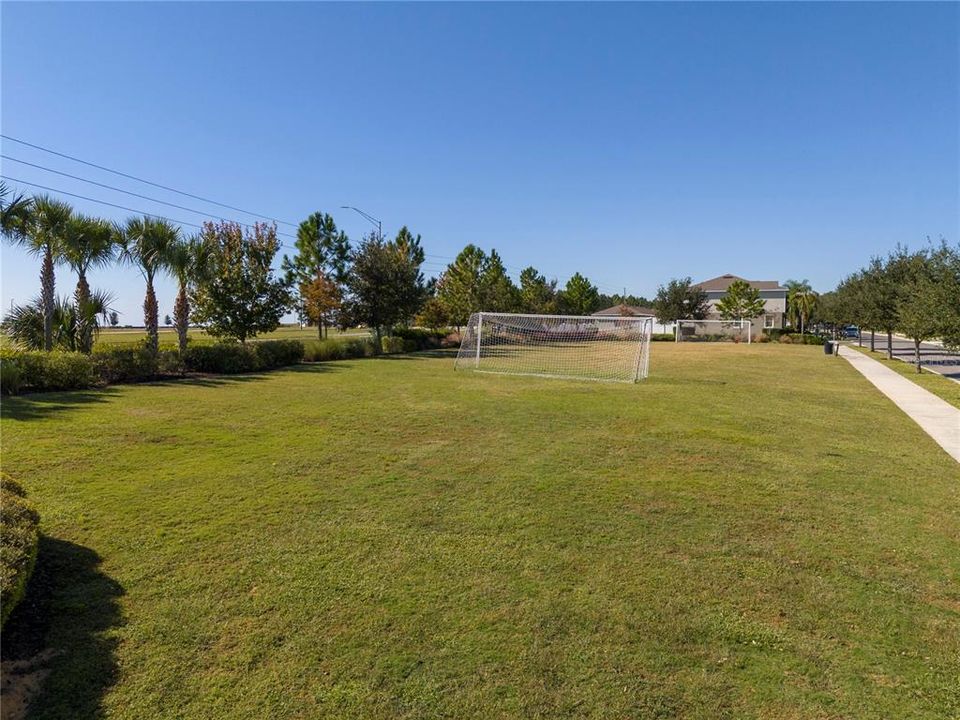 待售: $440,000 (3 贝兹, 2 浴室, 1714 平方英尺)