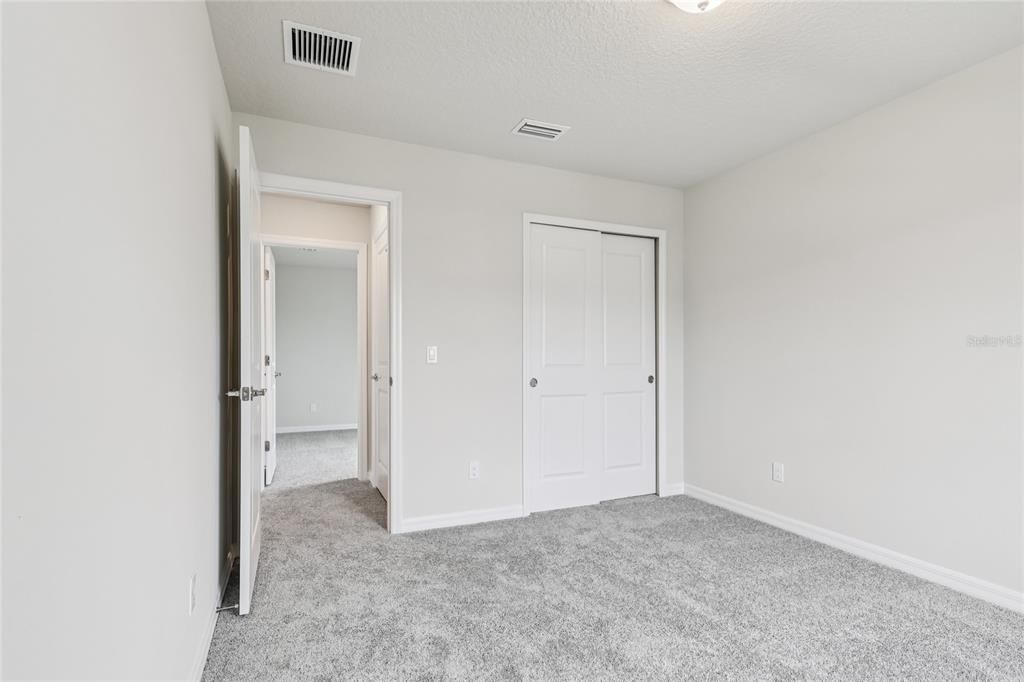 出租: $2,290 (4 贝兹, 3 浴室, 2341 平方英尺)