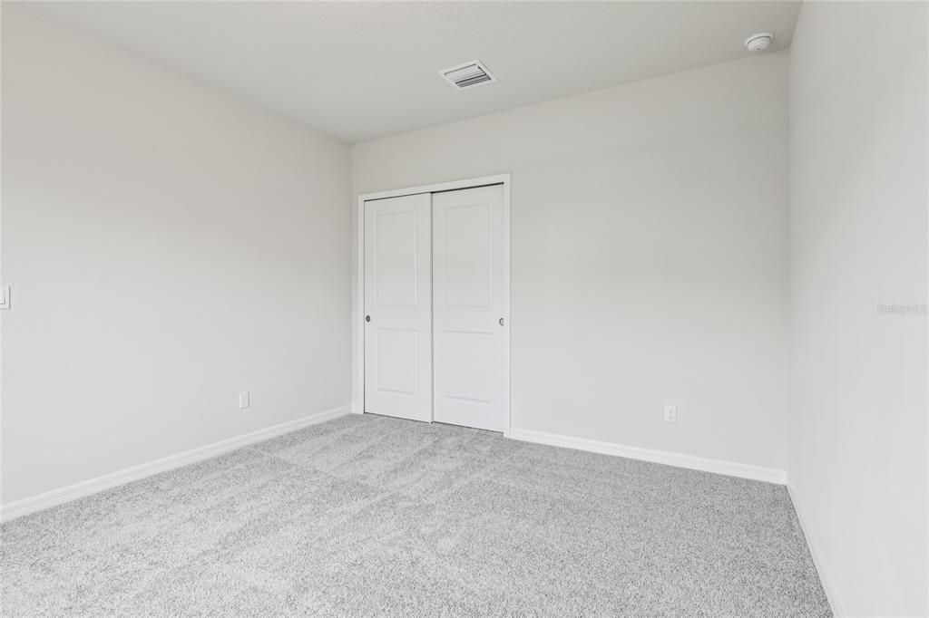 出租: $2,290 (4 贝兹, 3 浴室, 2341 平方英尺)