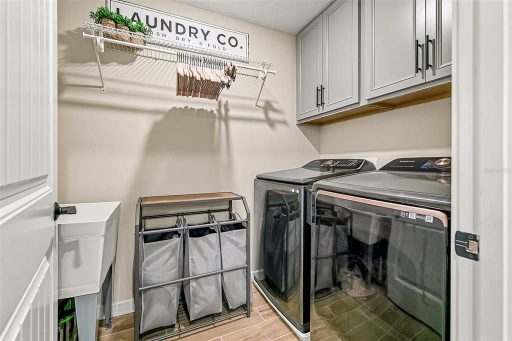 待售: $495,000 (5 贝兹, 3 浴室, 2420 平方英尺)