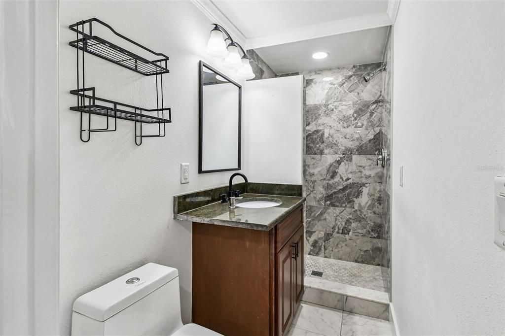 For Sale: $389,900 (0 beds, 0 baths, 1912 Square Feet)