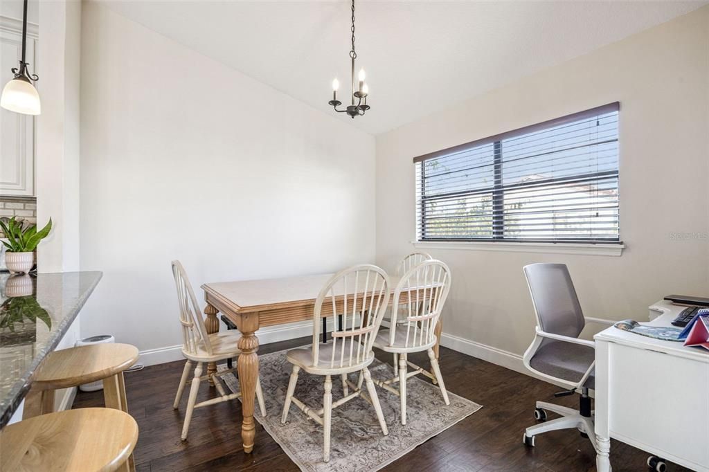 Activo con contrato: $339,000 (2 camas, 2 baños, 1160 Pies cuadrados)