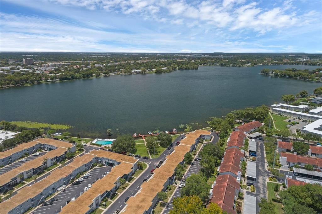 Activo con contrato: $339,000 (2 camas, 2 baños, 1160 Pies cuadrados)