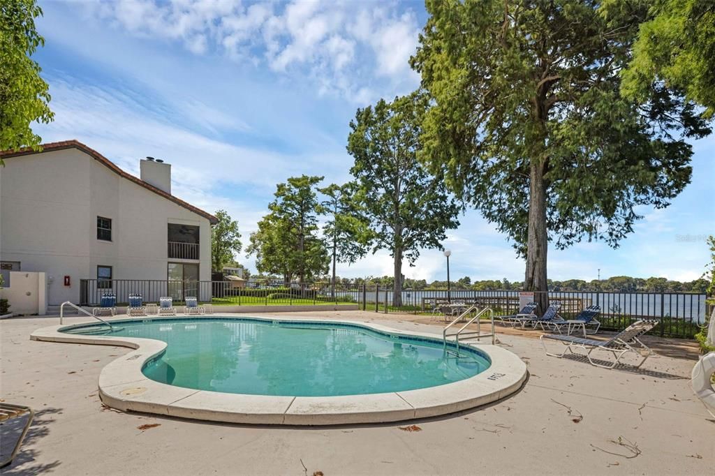 Activo con contrato: $339,000 (2 camas, 2 baños, 1160 Pies cuadrados)