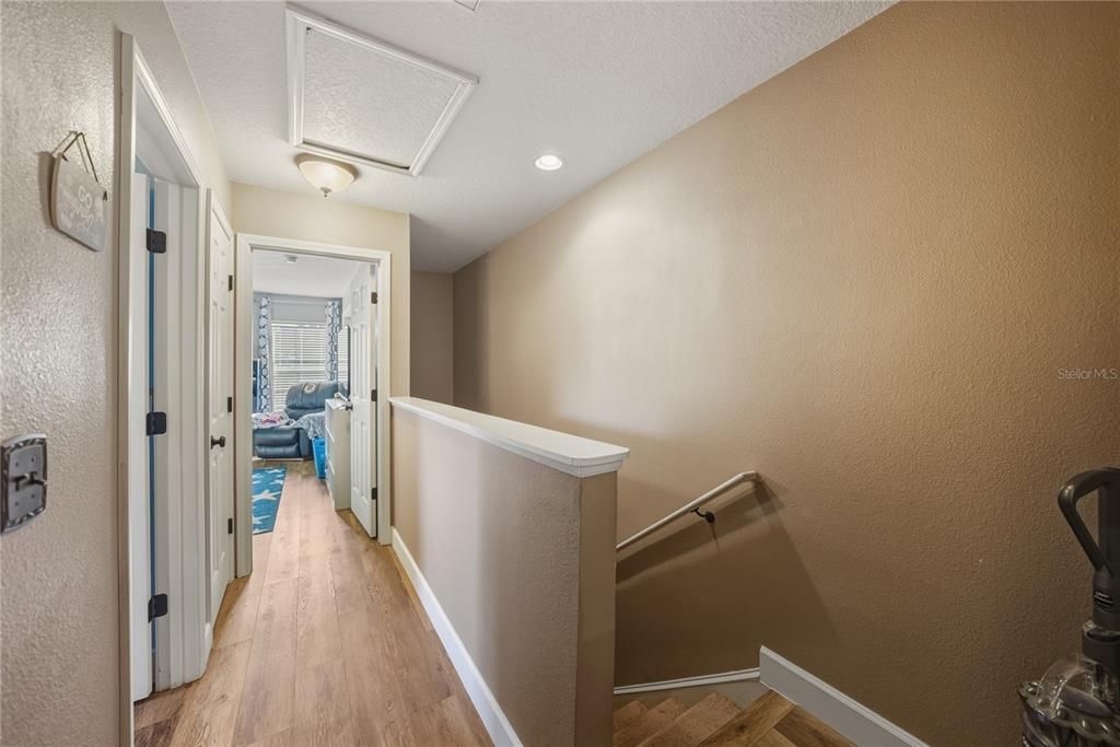 待售: $290,000 (3 贝兹, 2 浴室, 1640 平方英尺)