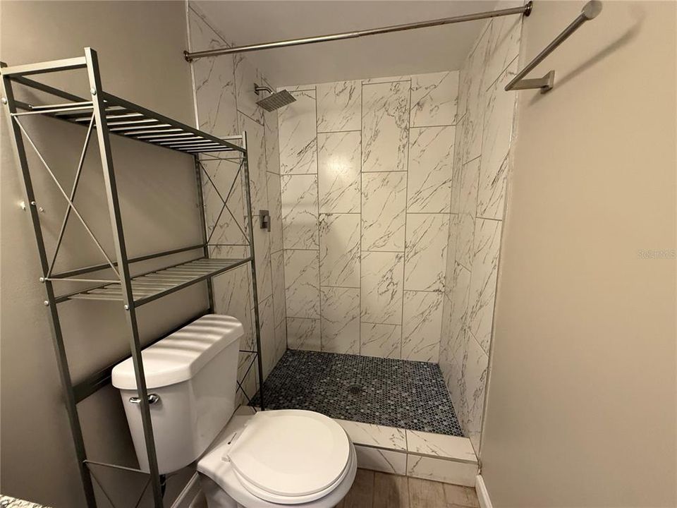 待售: $515,000 (4 贝兹, 3 浴室, 2400 平方英尺)