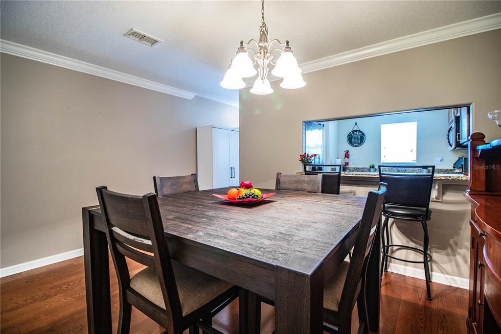 В аренду: $1,550 (2 спален, 2 ванн, 1496 Квадратных фут)