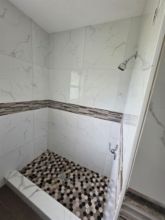 出租: $2,550 (3 贝兹, 2 浴室, 1372 平方英尺)