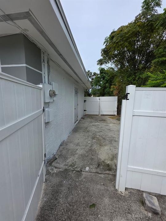 出租: $2,550 (3 贝兹, 2 浴室, 1372 平方英尺)