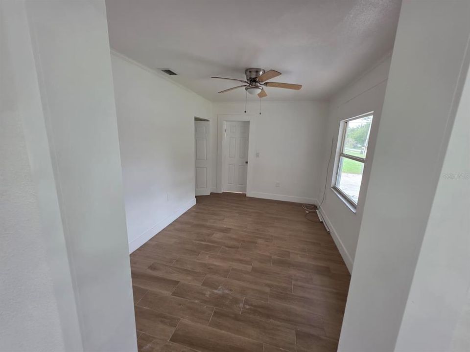 出租: $2,550 (3 贝兹, 2 浴室, 1372 平方英尺)