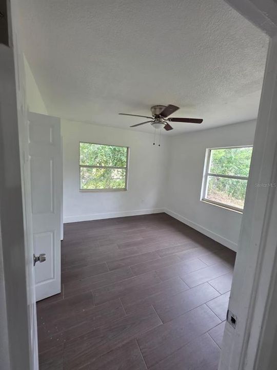 出租: $2,550 (3 贝兹, 2 浴室, 1372 平方英尺)