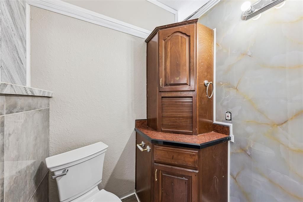 На продажу: $375,000 (3 спален, 2 ванн, 2030 Квадратных фут)