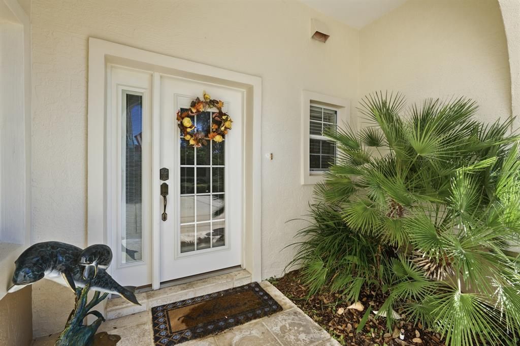 For Sale: $525,000 (2 beds, 2 baths, 1837 Square Feet)