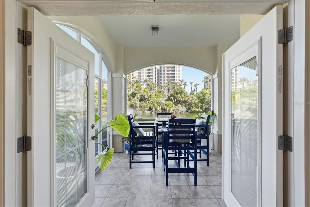 For Sale: $525,000 (2 beds, 2 baths, 1837 Square Feet)