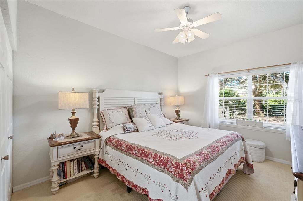 For Sale: $525,000 (2 beds, 2 baths, 1837 Square Feet)