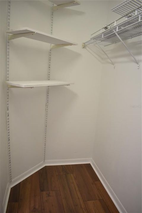 For Sale: $240,000 (3 beds, 2 baths, 1292 Square Feet)