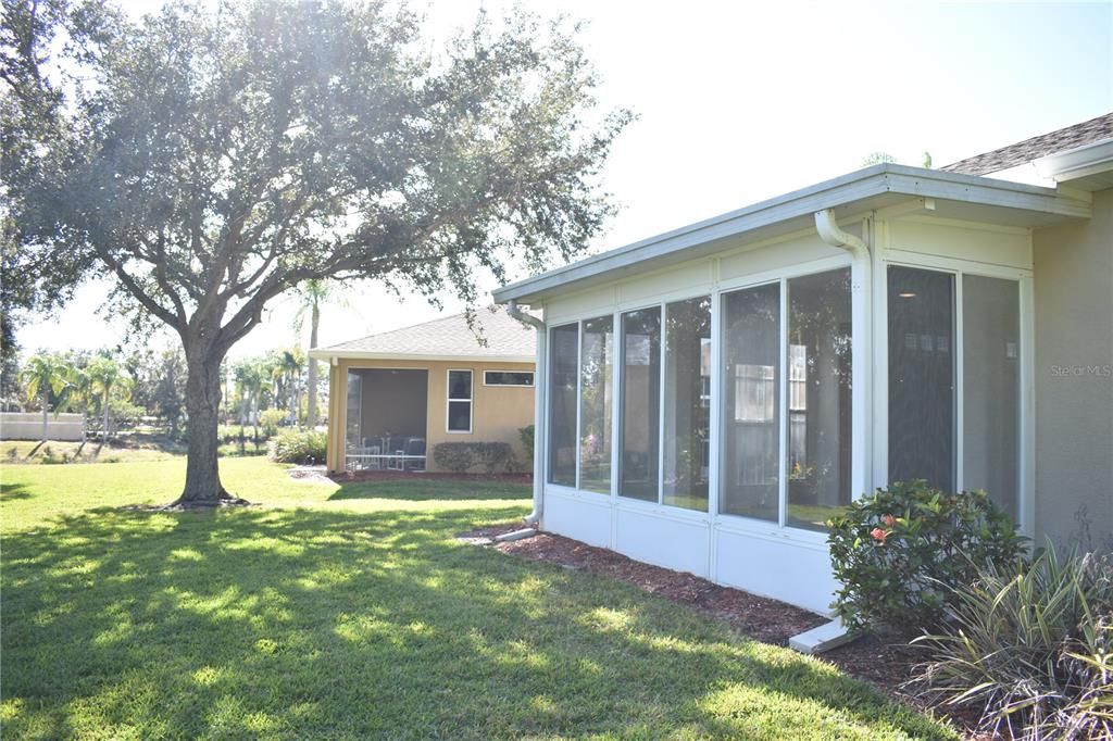 For Sale: $240,000 (3 beds, 2 baths, 1292 Square Feet)