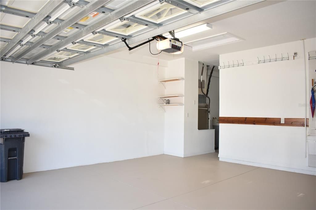 For Sale: $240,000 (3 beds, 2 baths, 1292 Square Feet)