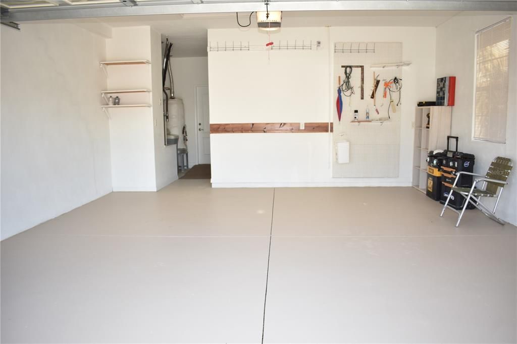 For Sale: $240,000 (3 beds, 2 baths, 1292 Square Feet)