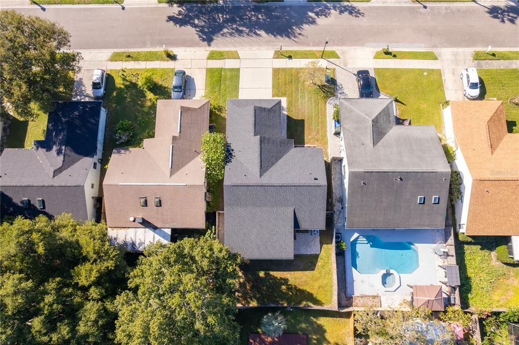 合同活跃: $364,900 (3 贝兹, 2 浴室, 1274 平方英尺)