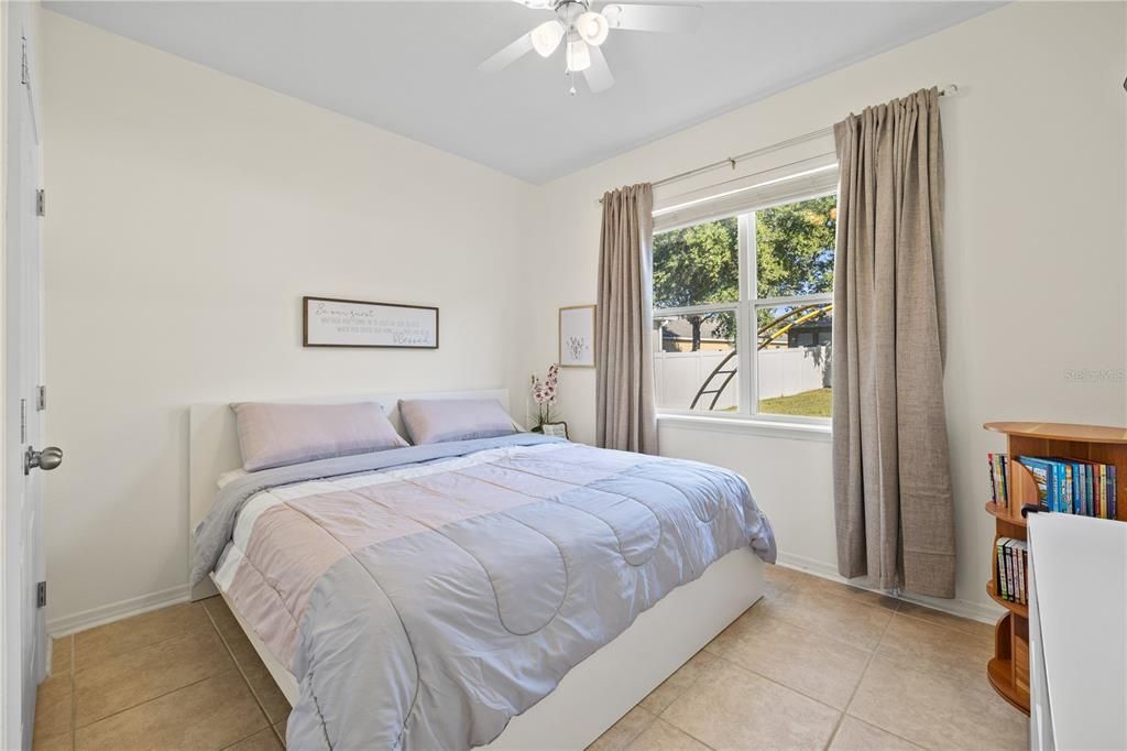 En Venta: $535,000 (5 camas, 3 baños, 2550 Pies cuadrados)