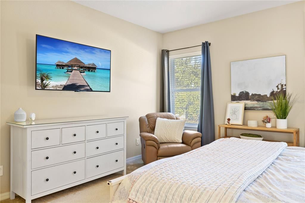 En Venta: $535,000 (5 camas, 3 baños, 2550 Pies cuadrados)