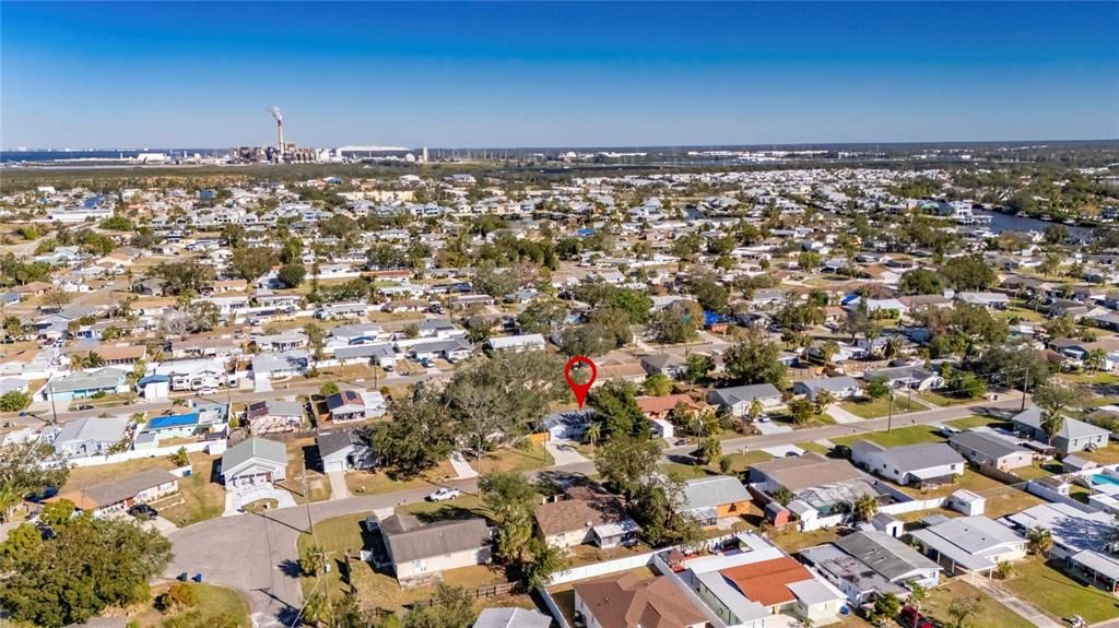 В аренду: $2,400 (2 спален, 2 ванн, 880 Квадратных фут)