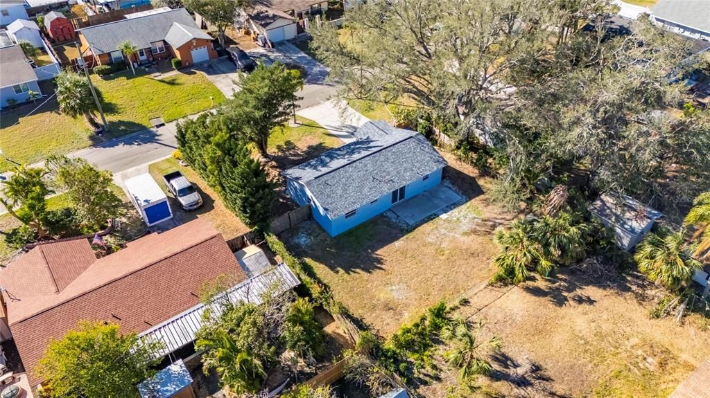 В аренду: $2,400 (2 спален, 2 ванн, 880 Квадратных фут)