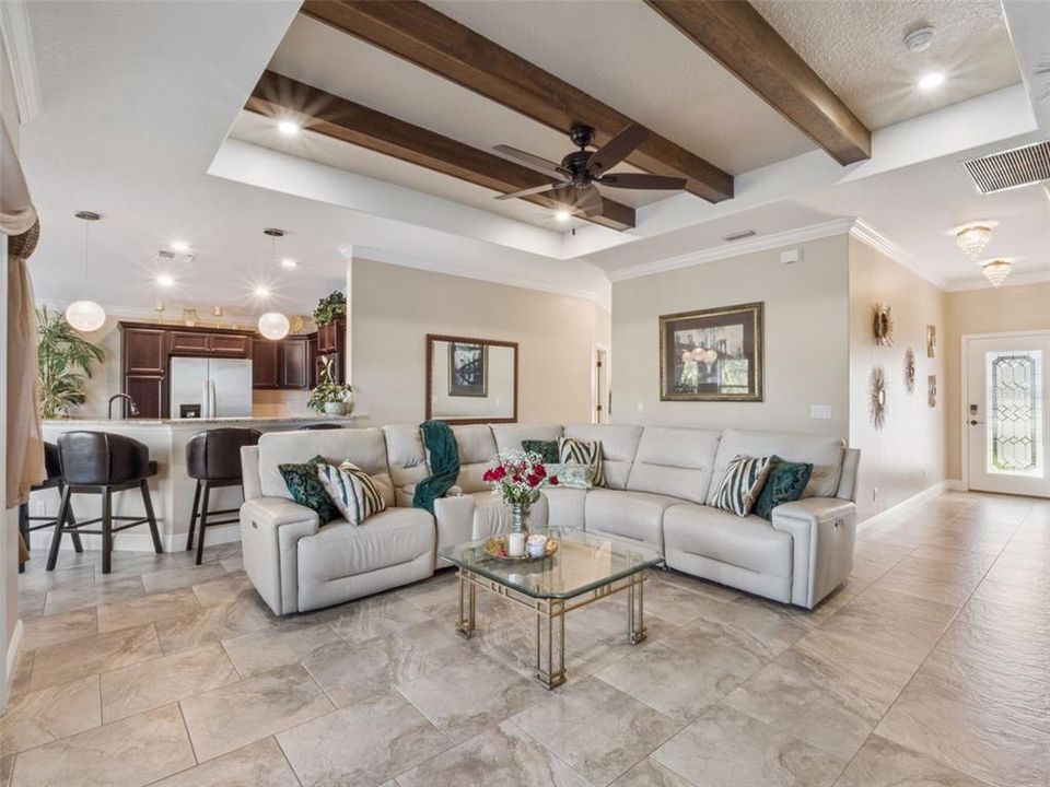 Active With Contract: $485,000 (4 beds, 2 baths, 1759 Square Feet)