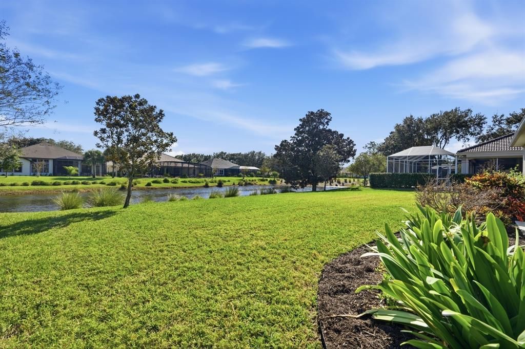 Под контрактом: $675,000 (3 спален, 2 ванн, 2130 Квадратных фут)