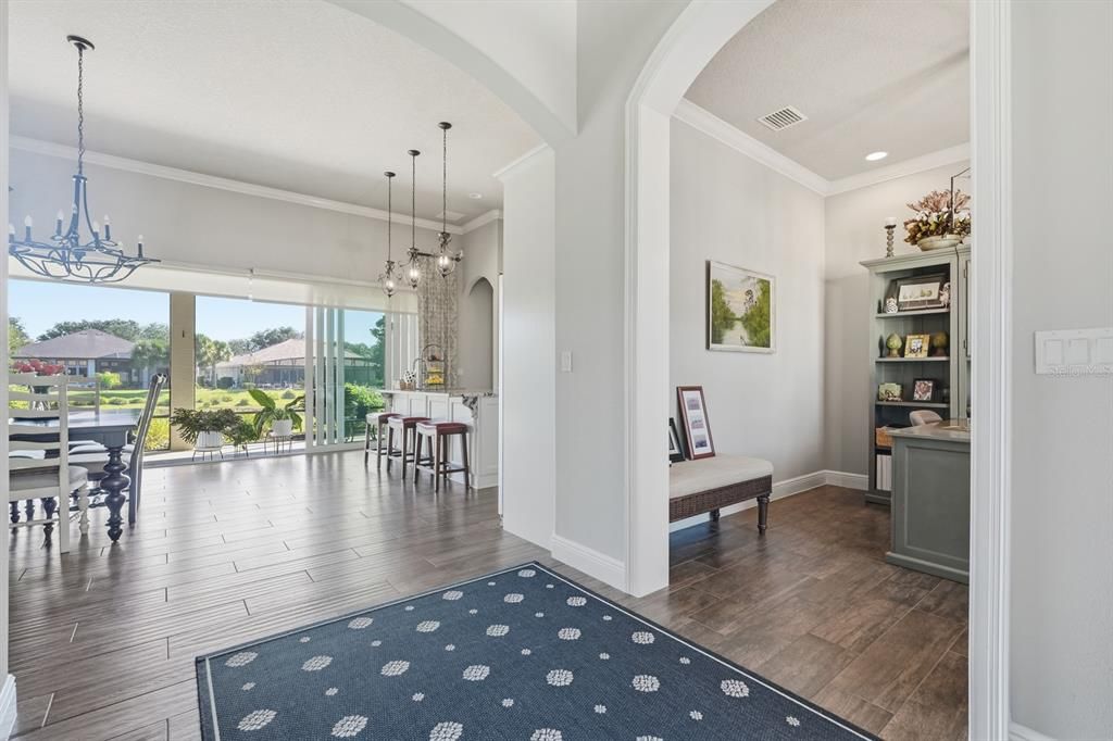 Под контрактом: $675,000 (3 спален, 2 ванн, 2130 Квадратных фут)