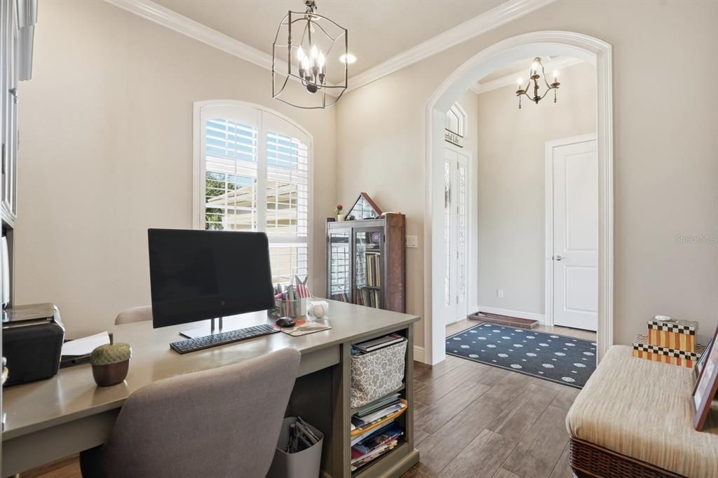 Под контрактом: $675,000 (3 спален, 2 ванн, 2130 Квадратных фут)