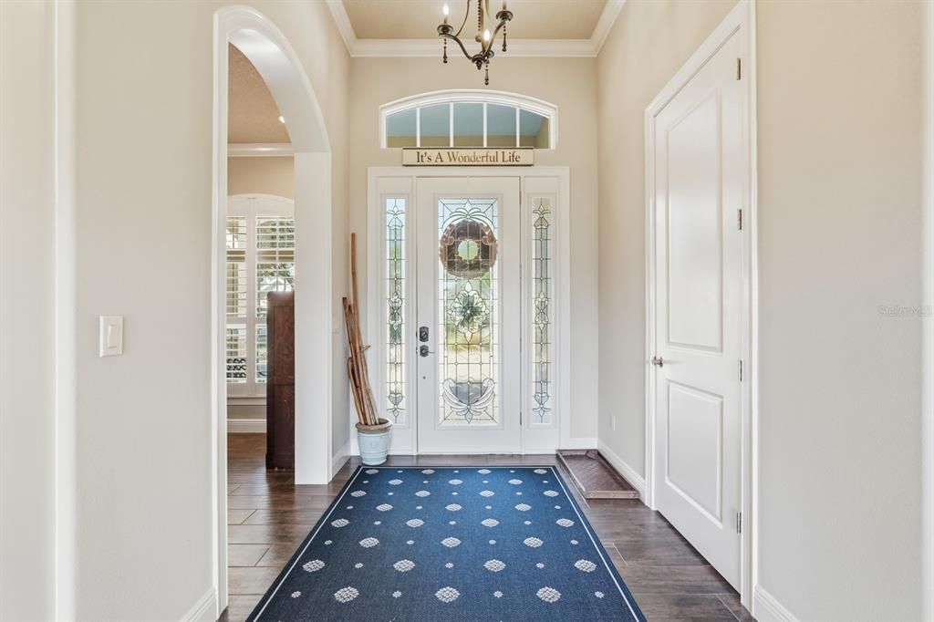 Под контрактом: $675,000 (3 спален, 2 ванн, 2130 Квадратных фут)