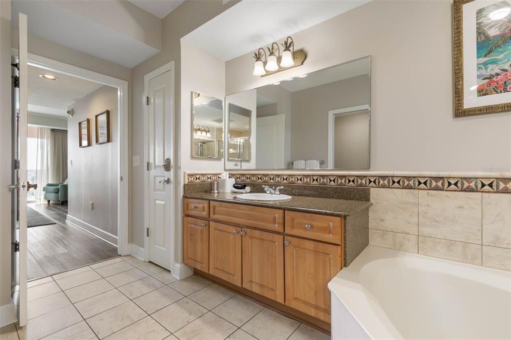 For Sale: $729,000 (3 beds, 3 baths, 1676 Square Feet)