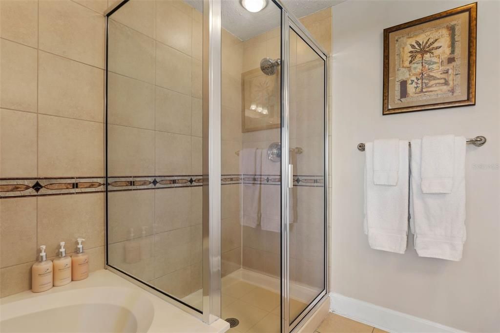 For Sale: $729,000 (3 beds, 3 baths, 1676 Square Feet)