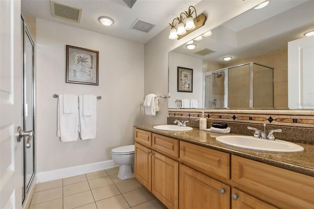 For Sale: $729,000 (3 beds, 3 baths, 1676 Square Feet)