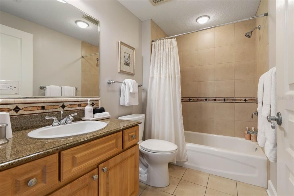 For Sale: $729,000 (3 beds, 3 baths, 1676 Square Feet)