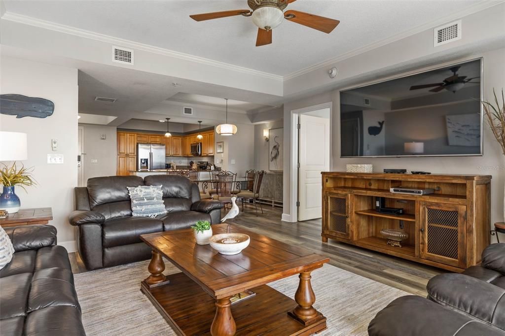 For Sale: $729,000 (3 beds, 3 baths, 1676 Square Feet)