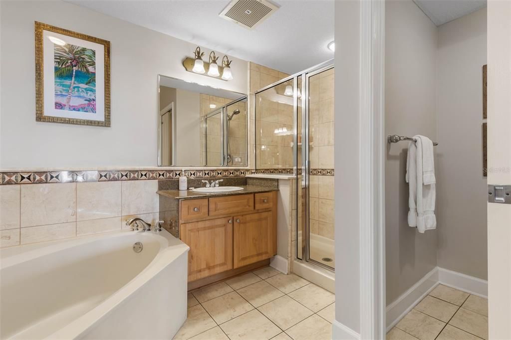 For Sale: $729,000 (3 beds, 3 baths, 1676 Square Feet)