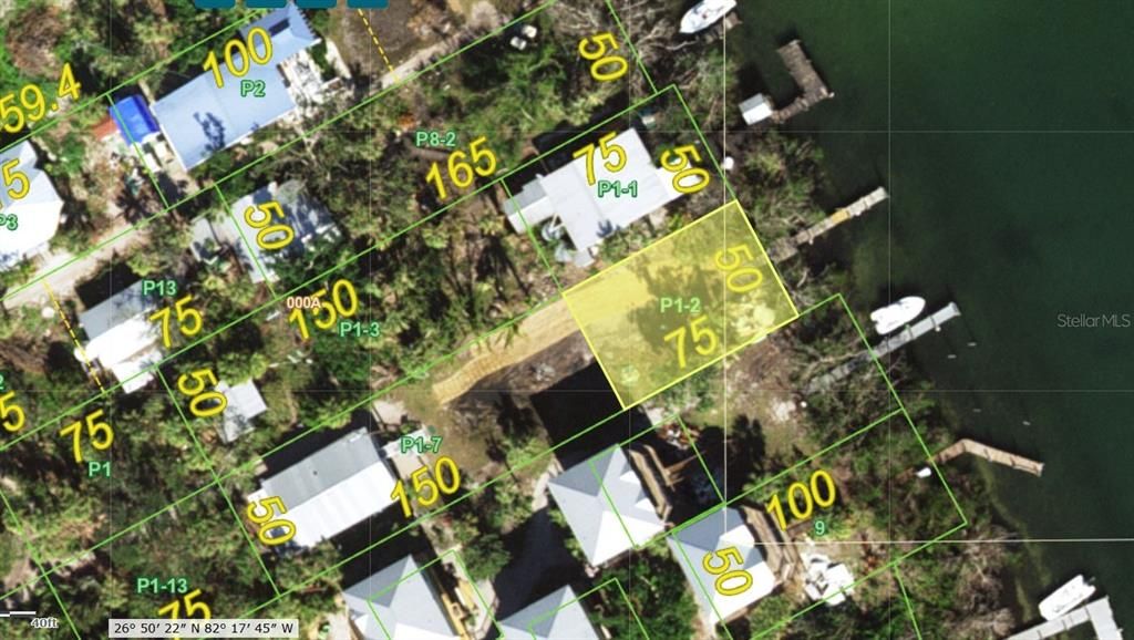 En Venta: $290,000 (0.09 acres)