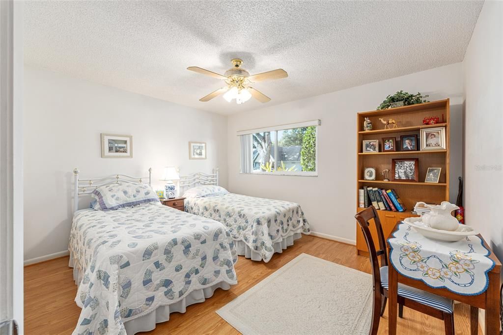 For Sale: $189,900 (2 beds, 2 baths, 1748 Square Feet)