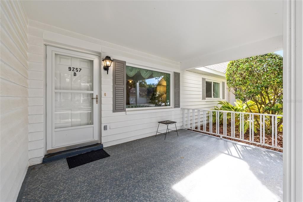 For Sale: $189,900 (2 beds, 2 baths, 1748 Square Feet)