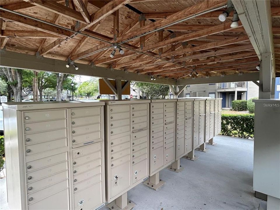 For Rent: $1,650 (2 beds, 2 baths, 992 Square Feet)