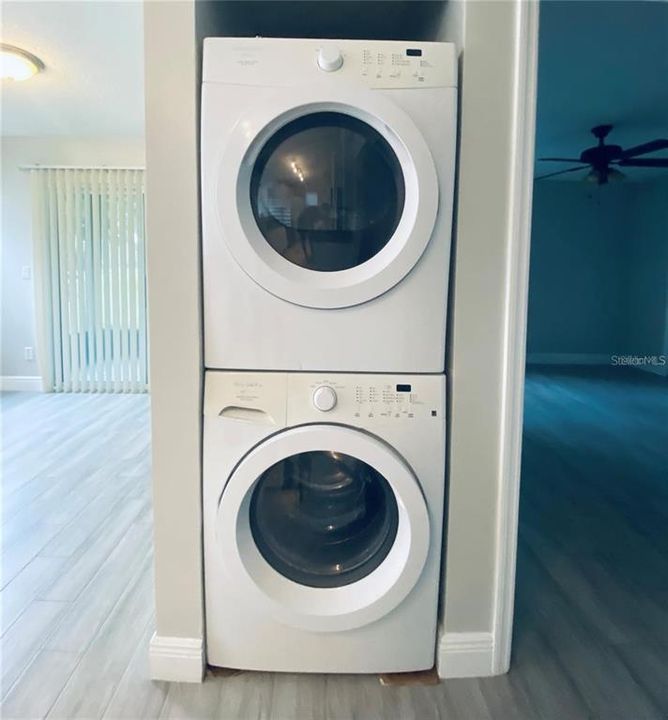 For Rent: $1,650 (2 beds, 2 baths, 992 Square Feet)